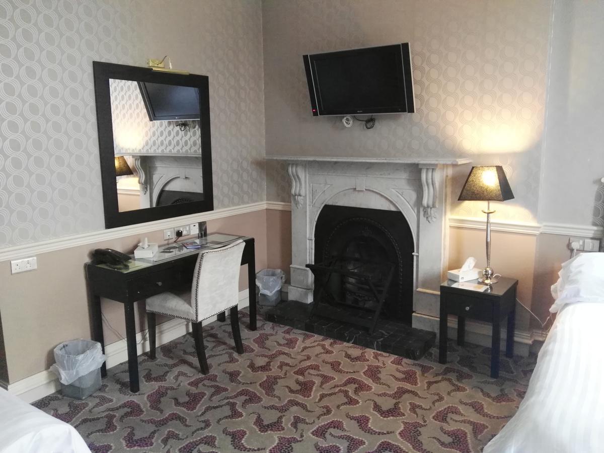 Naas Court Hotel Kültér fotó