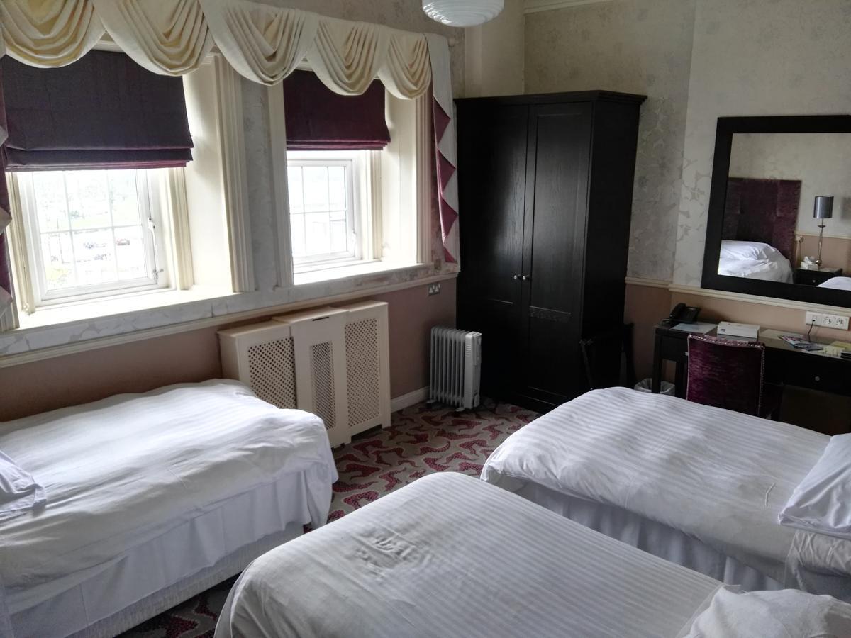 Naas Court Hotel Kültér fotó