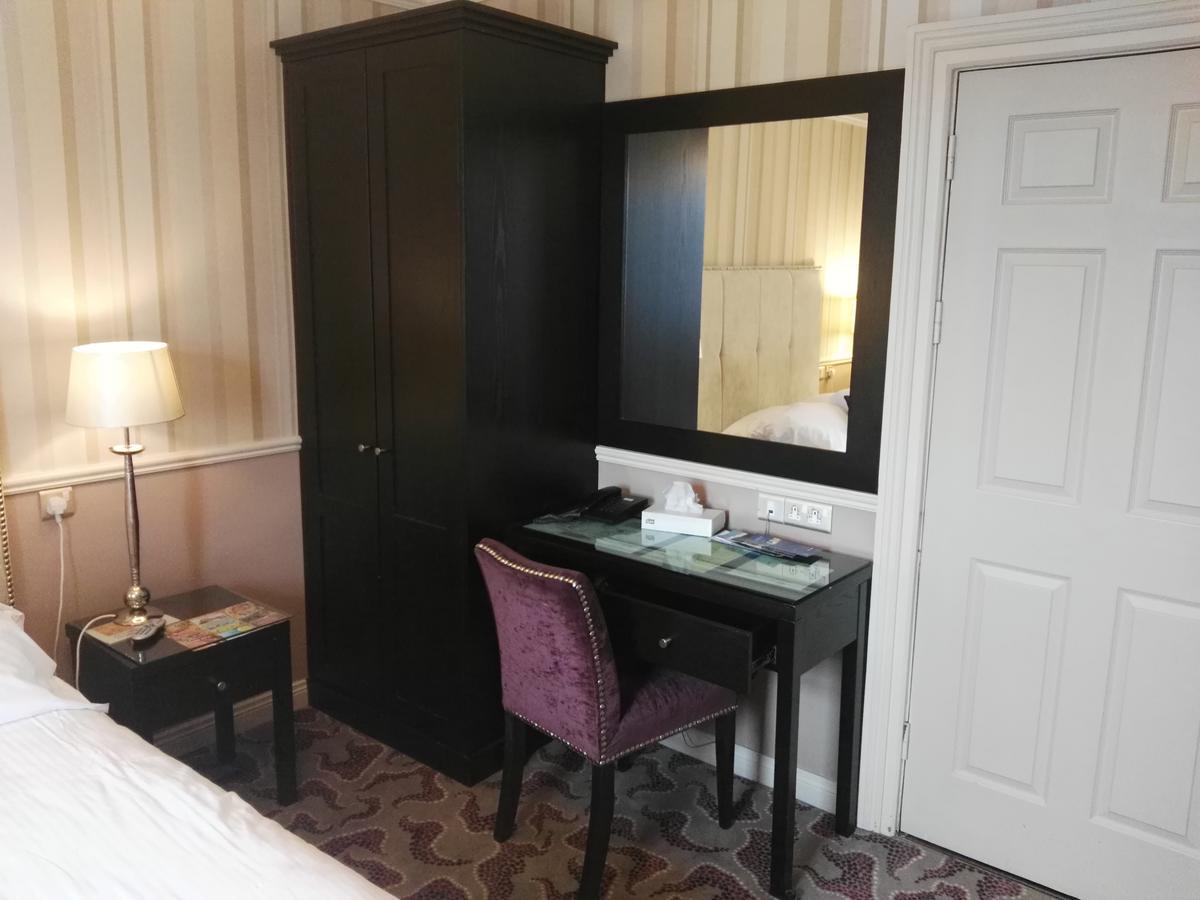 Naas Court Hotel Kültér fotó
