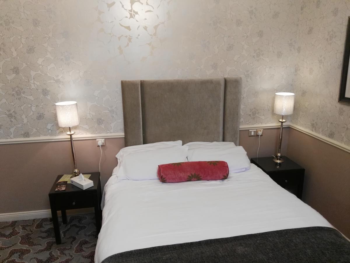 Naas Court Hotel Kültér fotó