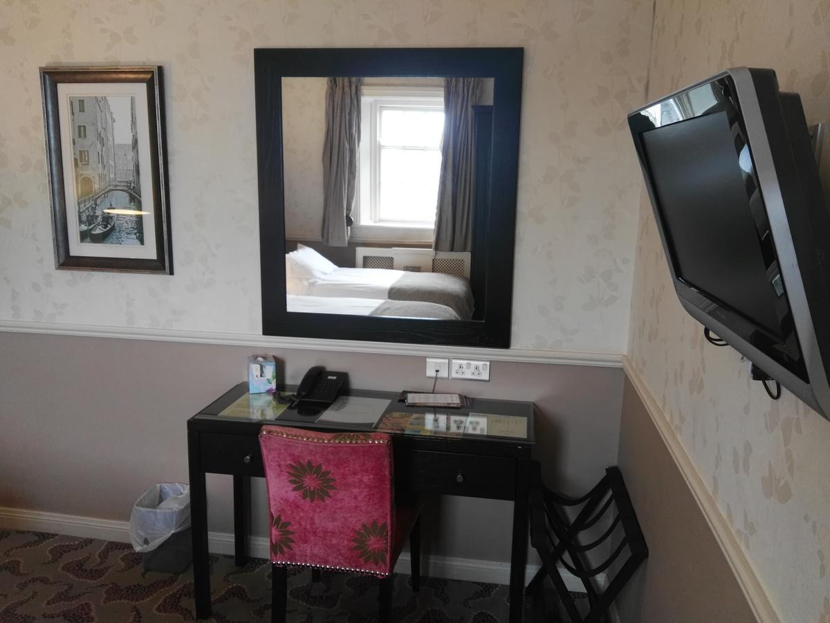 Naas Court Hotel Kültér fotó